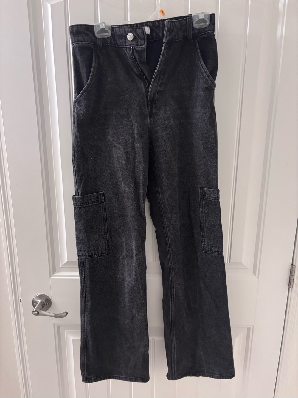 H&M Women’s Black Cargo Jeans